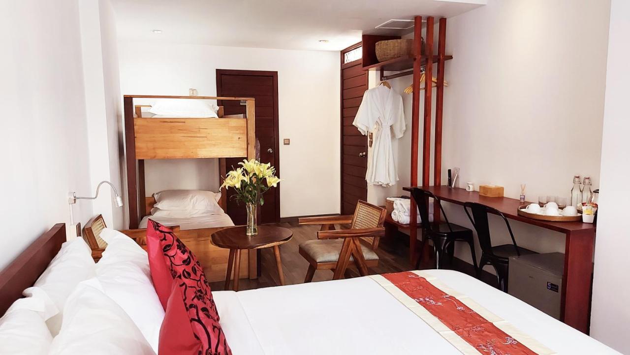 Sok Hotel And Coffee Siem Reap Bagian luar foto