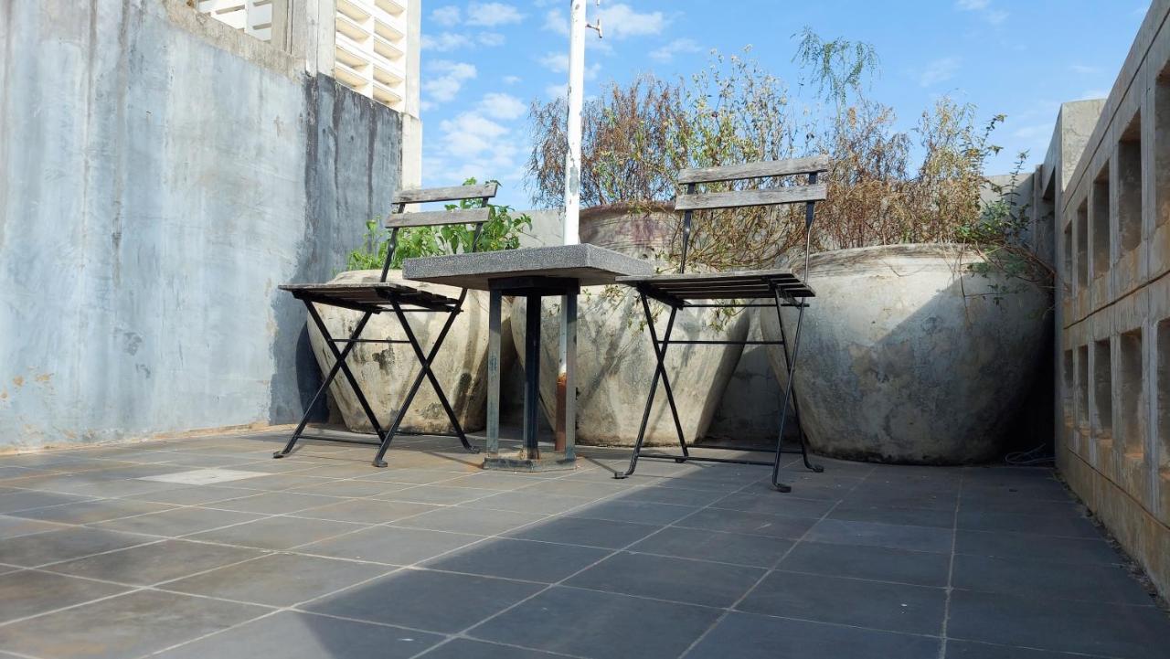 Sok Hotel And Coffee Siem Reap Bagian luar foto