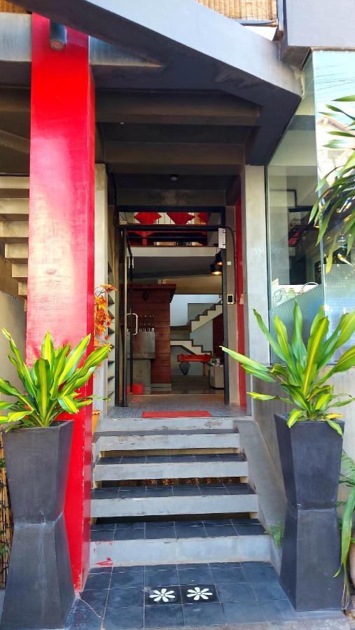 Sok Hotel And Coffee Siem Reap Bagian luar foto